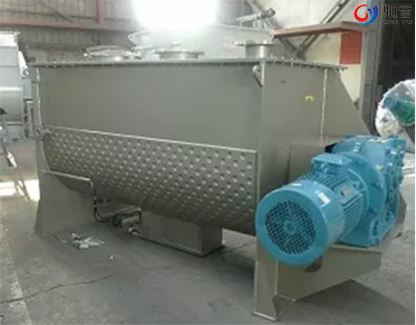 वैक्यूम कन्वेयर के साथ पीवीसी कंपाउंडिंग के लिए रिबन ब्लेंडर